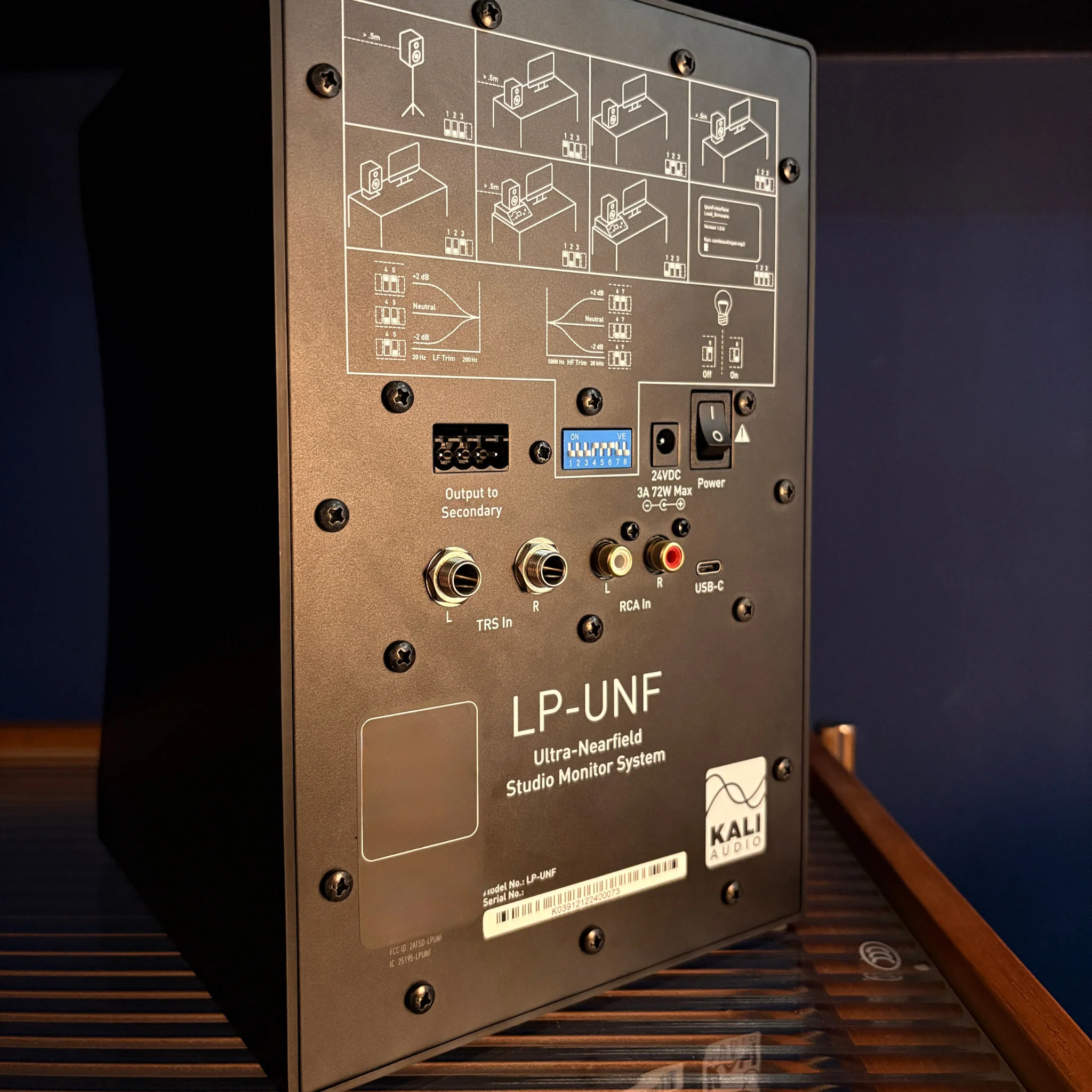 Kali Audio LP-UNF Near Field Active Speakers (Pair) - Image 6